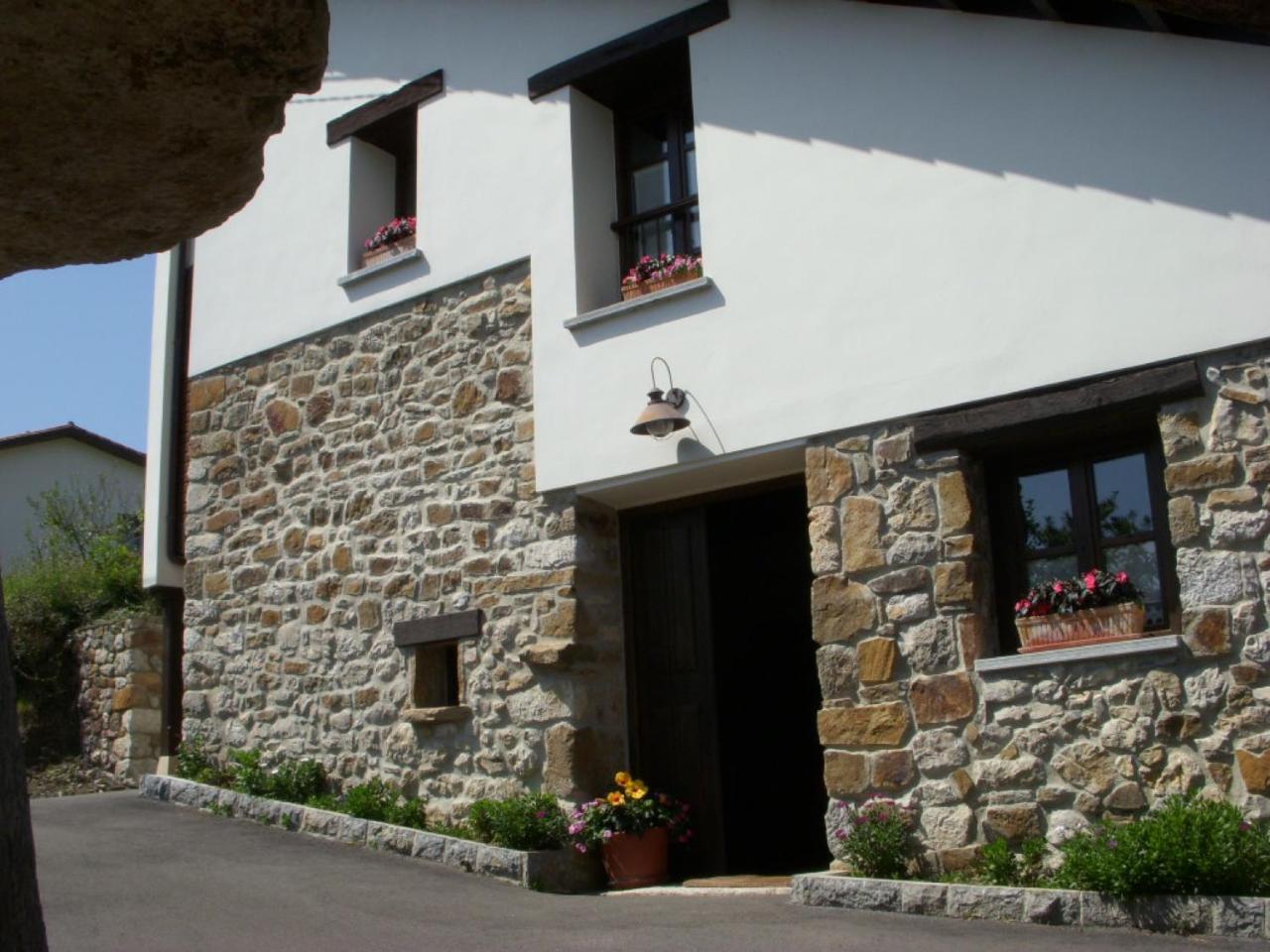 La Cuetara De Linares * Ribadesella